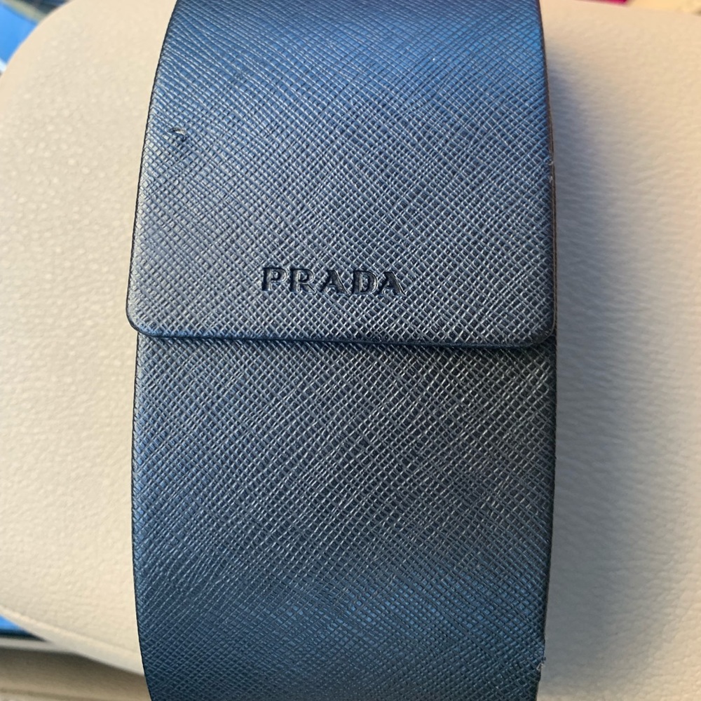 Prada black sunglasses# SOLD!!!!